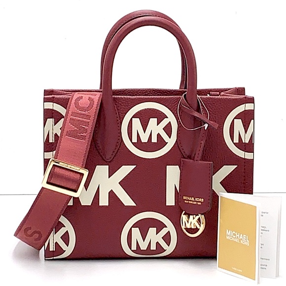 MICHAEL KORS
Mirella Small Logo Embossed Pebbled Leath
Crossbody Bag
DARK CHERRY - Picture 2 of 16